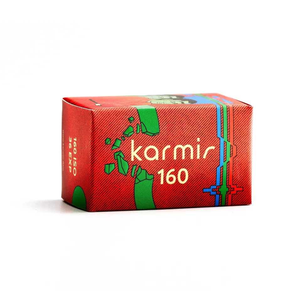 karmir-160-kleinbildfilm-36-aufnahmen-tageslicht-c-41 image 1