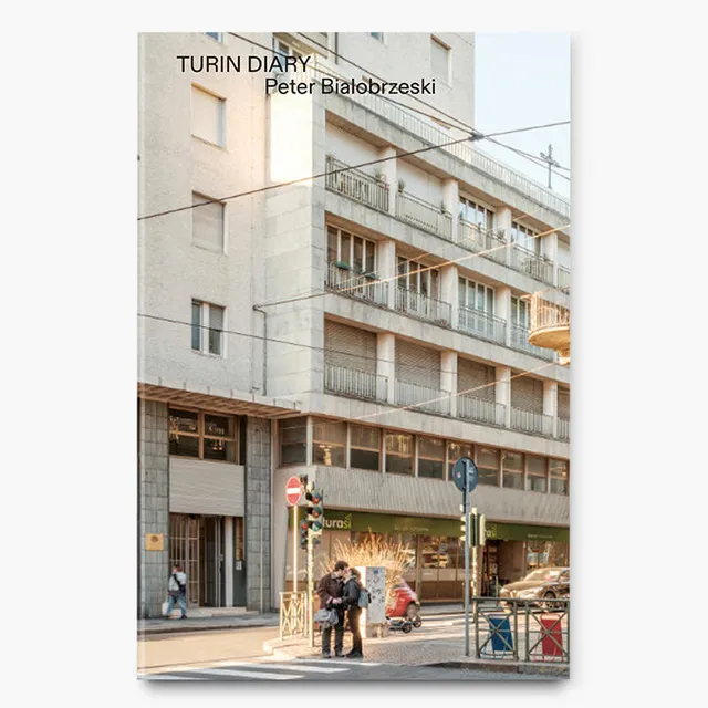 dubblefilm-turin-dairy-peter-bialobrzeski-fotobuch-englisch image 1