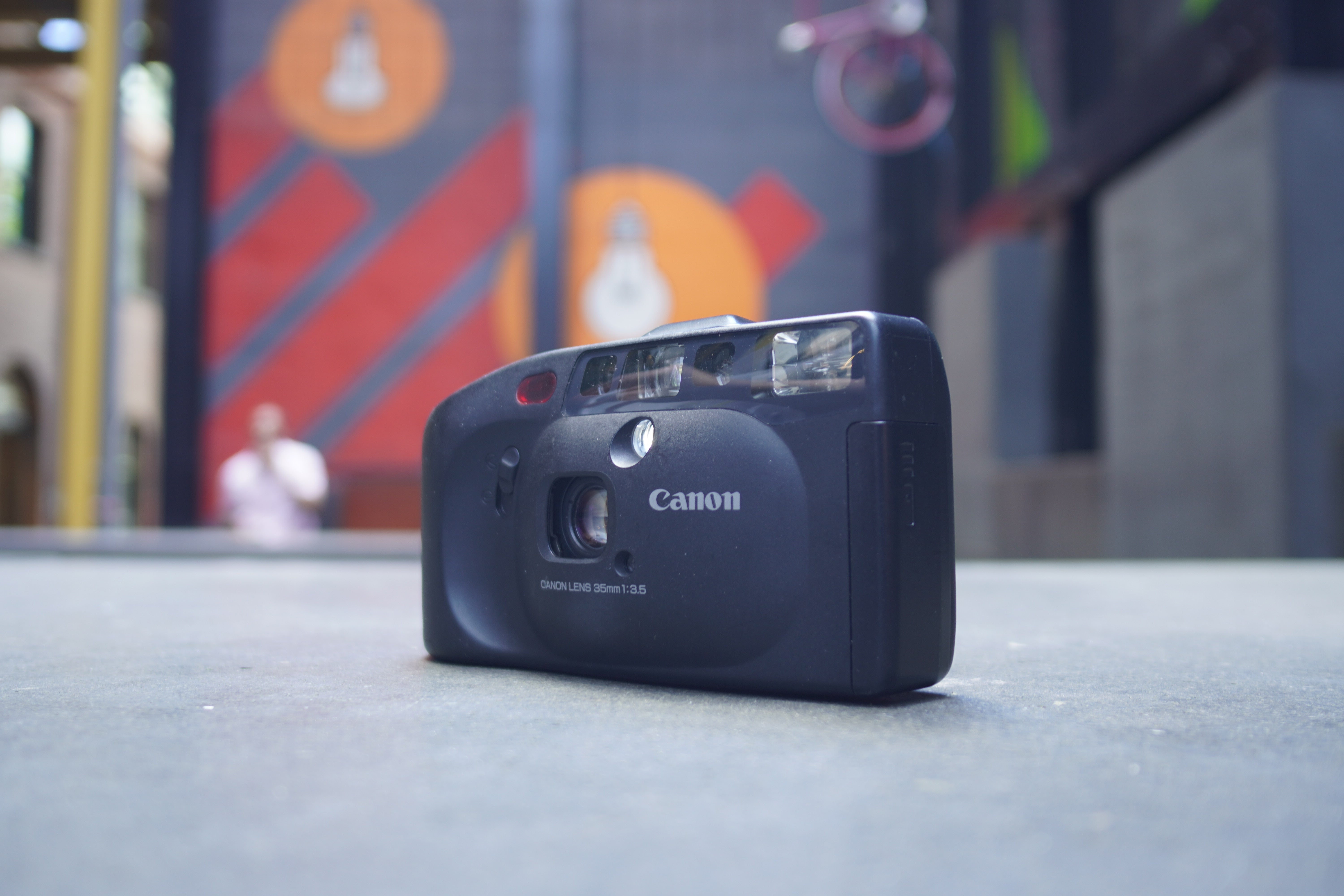 canon-autoboy-prisma-date-kompaktkamera-35mm-automatik image 3