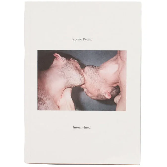 dubblefilm-intertwined-fotobuch-spyros-rennt-128-seiten image 1