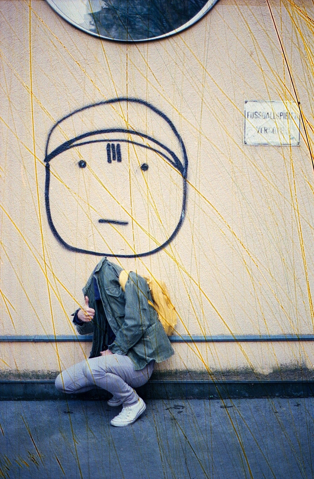 revolog-rasp-35mm-farbfilm-200-iso-36-bilder-linien-effekt image 3