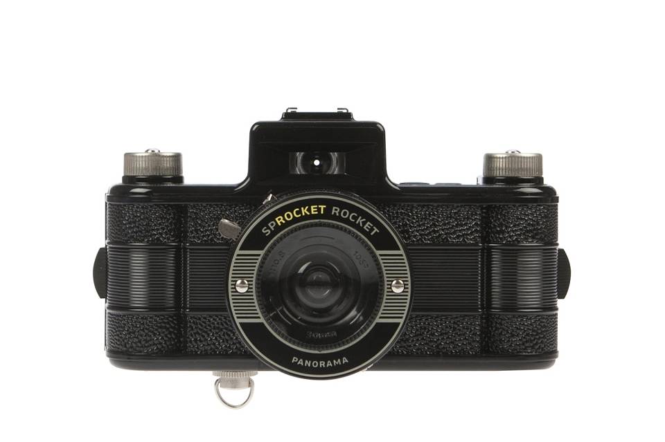 lomography-sprocket-rocket-panoramakamera-35mm image 1