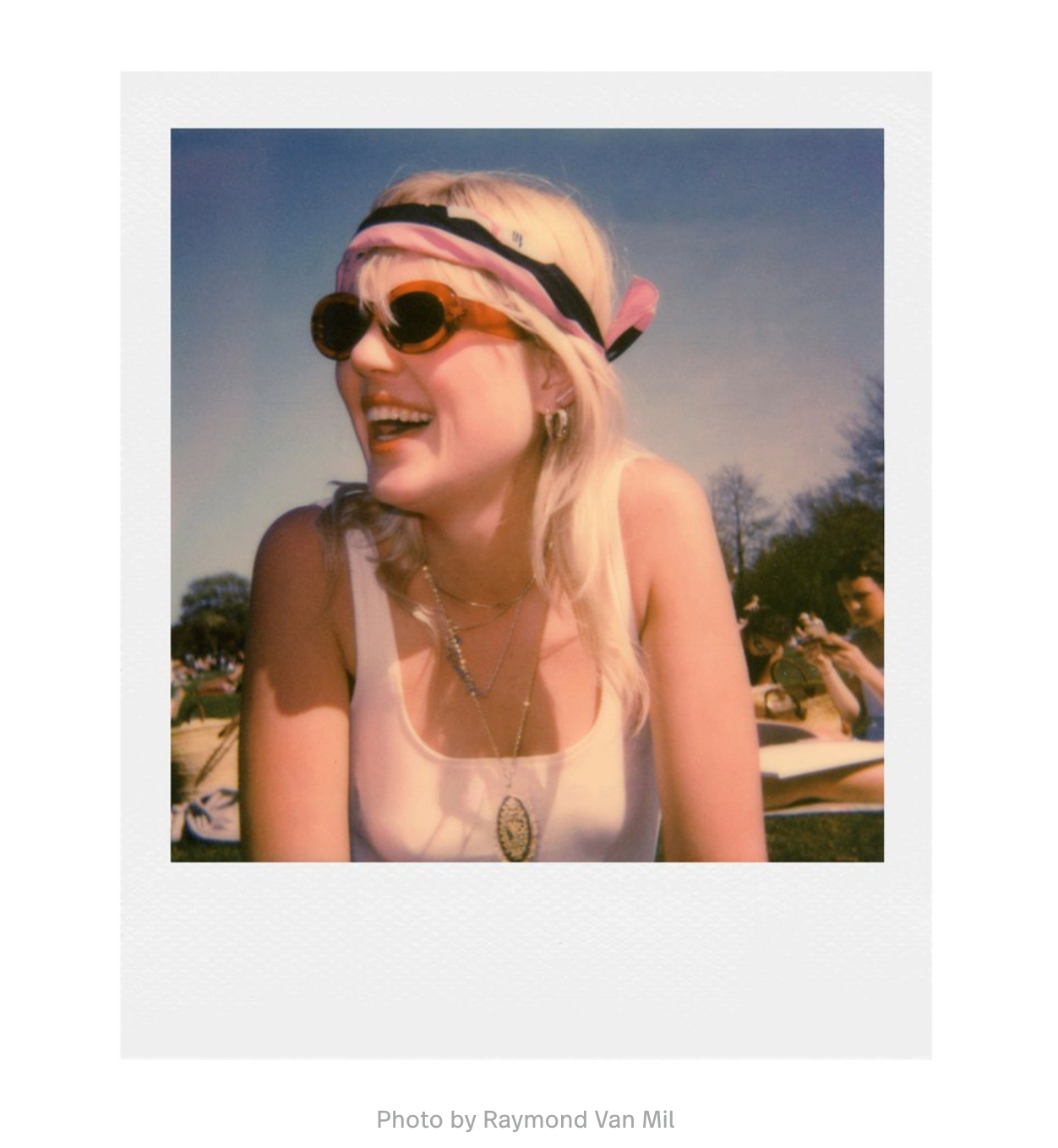 polaroid-sx-70-farbfilm-sofortbildfilm-8-bilder-wei-er-rahmen image 6