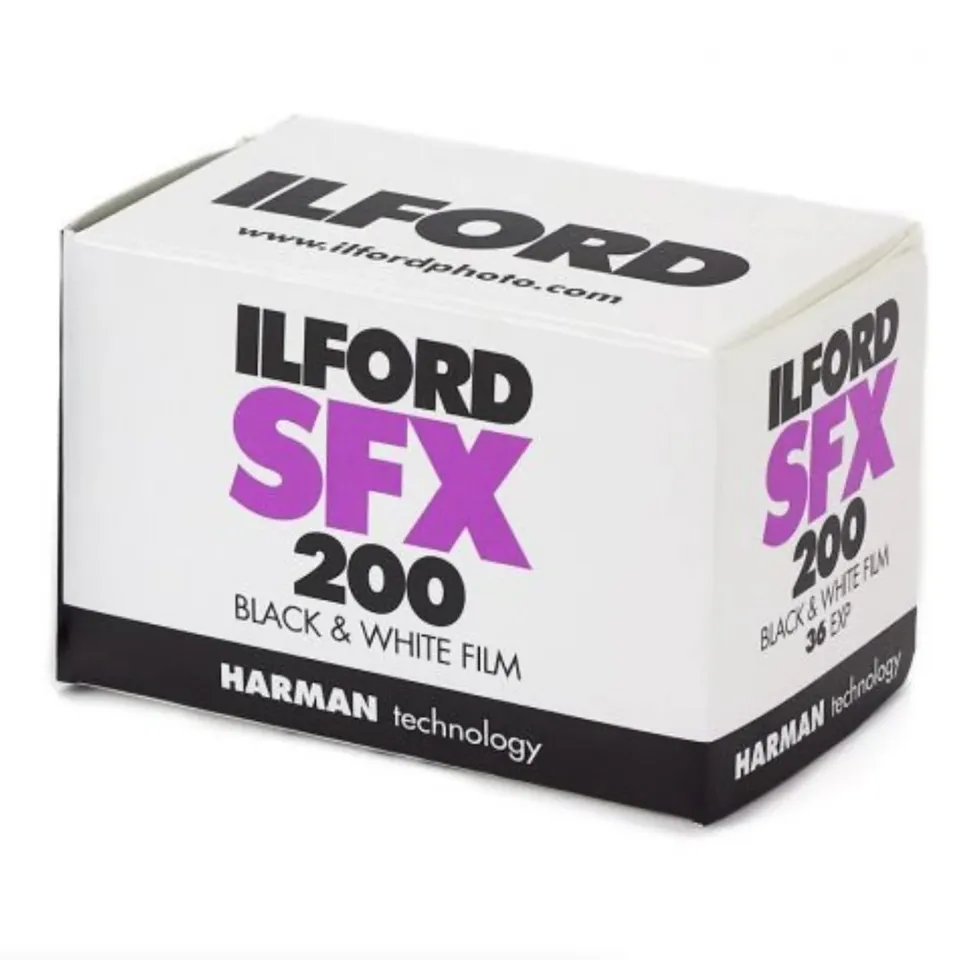 ilford-sfx-200-schwarzwei-film-35mm-infrarot-kleinbildfilm image 1