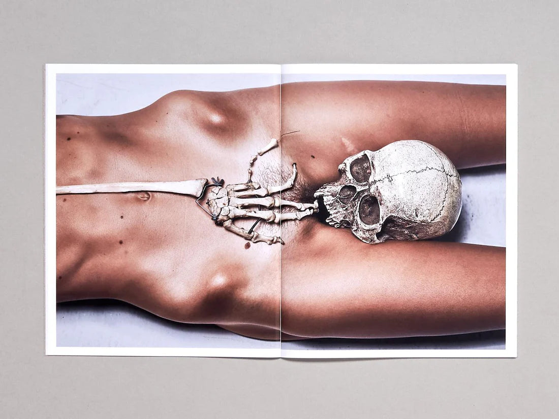donna-trope-la-petite-morte-fotobuch-softcover-64-seiten image 4