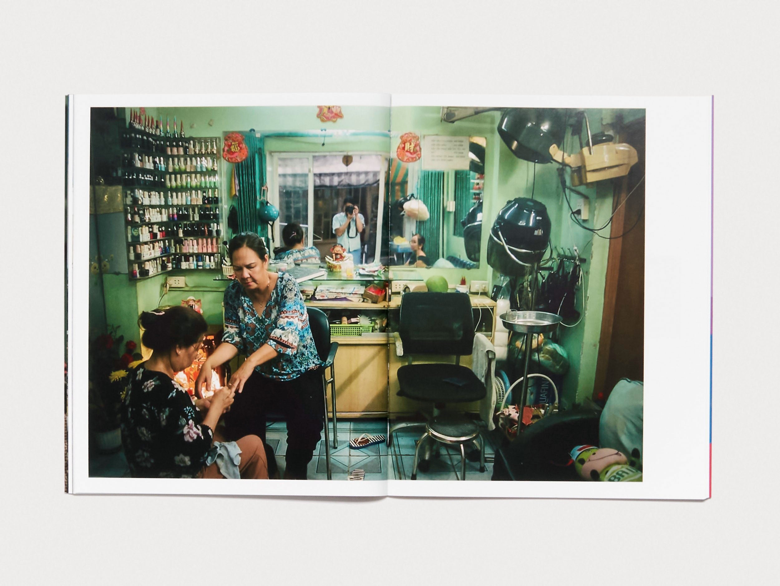 tracy-dong-tell-me-about-saigon-fotobuch-vietnam-diaspora image 6
