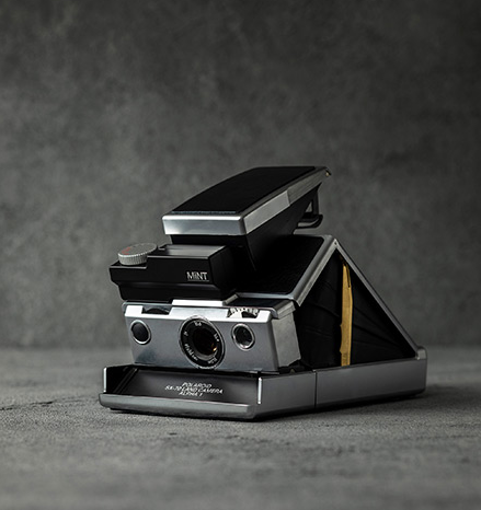 mint-slr670-s-schwarz-polaroid-kamera-sofortbildkamera image 1